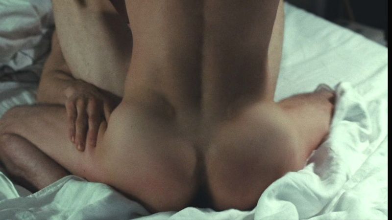 Ben Whishaw Naked as Martin. Butt, Gay, Shirtless, gay sex, in bed. 186531