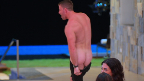 Damian Powers Naked as Self. Butt, pool, pulling down shorts. 182349
