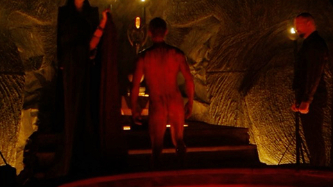 Nudes of Sebastian Blood / Sebastian Sanger from Titans. Butt, bare back, blood. 183216