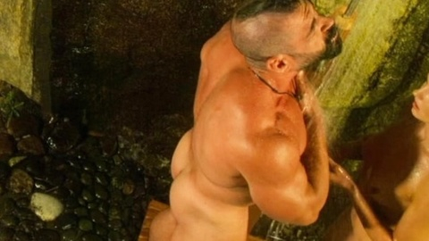 Nudes of Honey from Johnny & Clyde. Butt, Shirtless, abs, mohawk. 183372