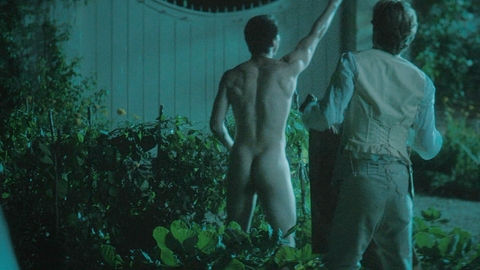 Corey Mylchreest Naked in Queen Charlotte: A Bridgerton Story. Butt, Shirtless, garden, outdoor. 183751