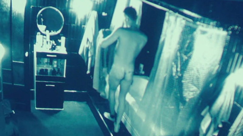 Arón Piper Nude in Muted. Butt, bathroom, shower. 184024