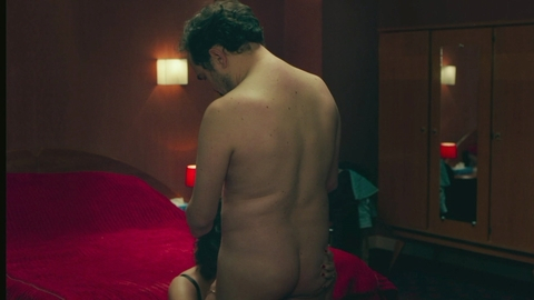 Xavier Guerlin Naked as Client d'Isadora. Butt, Shirtless, blowjob, oral sex. 185079