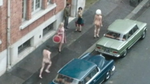 Romain Duris Nude as Georges. Butt, Shirtless, outdoors, overhead shot. 185408