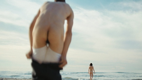 Jan Sałasiński Naked as Igor. Butt, beach, bent over. 186939