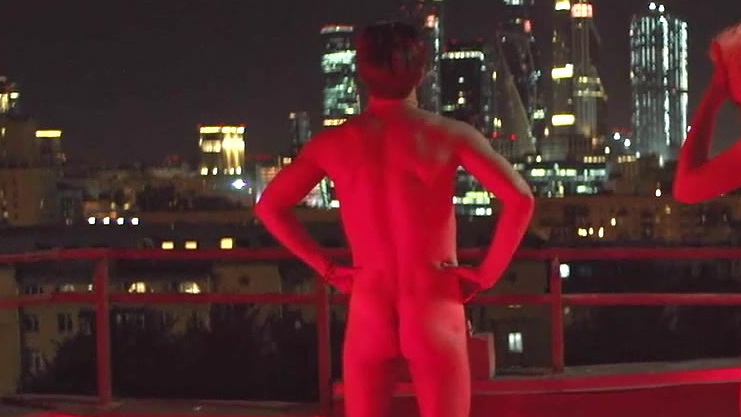 Ivan Kastalskiy from Movie Girls Naked. Butt, Shirtless, Straight, brown hair, night. 188171