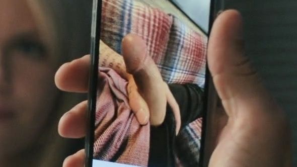 Michael Drayer Naked as Owen. Penis, Prosthetic, erect, phone. 189063