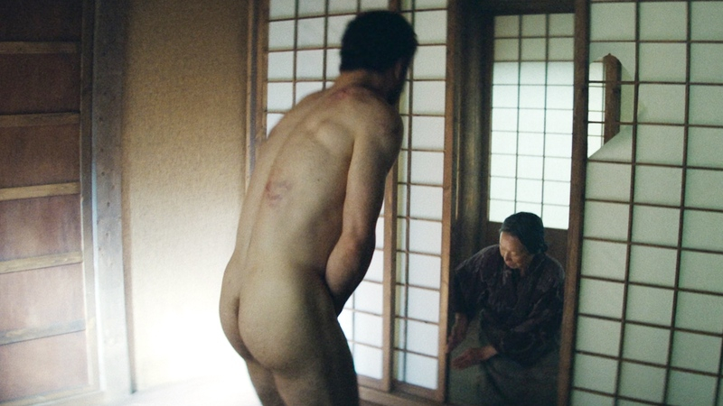 John Blackthorne from Shōgun Naked. Butt, Shirtless, beard, beaten up. 189317