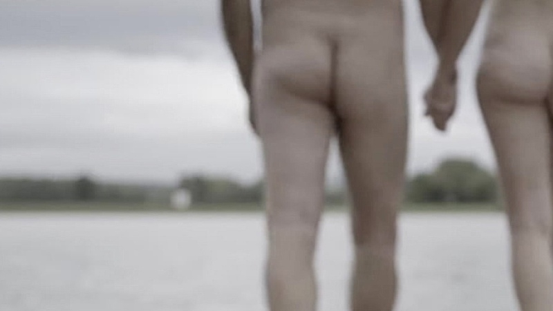 Fabien Waltefaugle Nude in Toxic River. Butt, bald, bare back. 190402