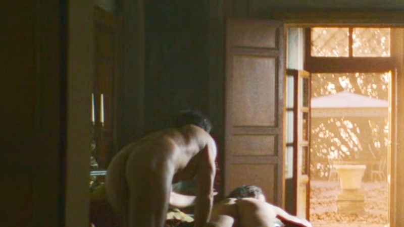 Andrea Mautone Nude as Pittore. Butt, Gay, Shirtless, in bed, lying in bed. 190442