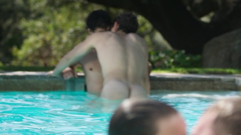 Nuno Gallego Naked as Héctor. Butt, Gay, Sexy, Shirtless, nude, outdoors. 192471