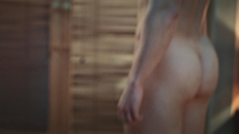 Nuno Gallego Nude as Héctor. Butt, blurry, nude. 192500