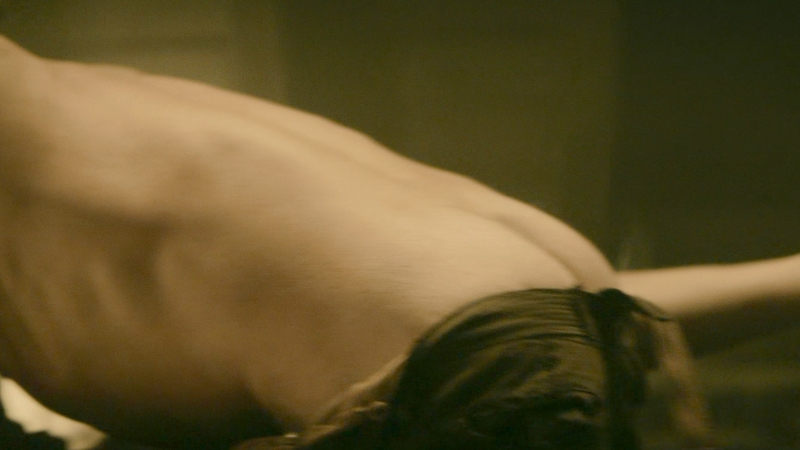 Stuart Martin Naked in Rebel Moon - Part One: A Child of Fire. Butt, nude, pants pulled down. 192649