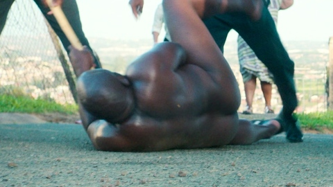 Nudes of Themba from Umjolo: The Gone Girl. Butt, bald, beaten up. 194496
