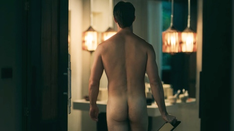 Nudes of Saxon Ratliff from The White Lotus. Butt, muscular, nude. 195528