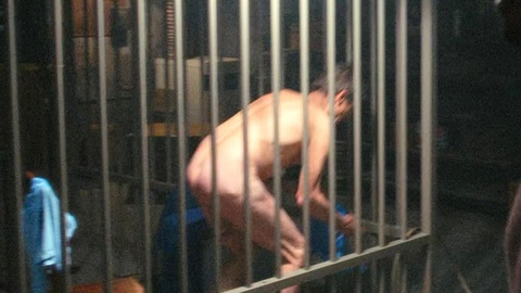 Willem Dafoe Naked as Anniston Bennett. Butt, barefoot, cage. 198549