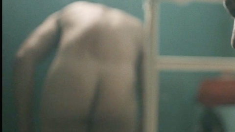 Tom Blyth Naked as Dee. Butt, bent over, jail. 201423