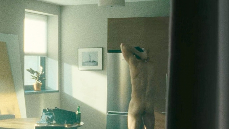Joey Pollari Naked in The Beauty. Butt, Shirtless, mirror, muscular. 200347