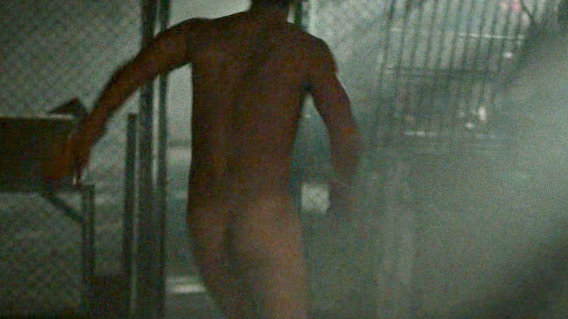 Vico D'Alessandro Naked in In the Mud. Butt, cage, escaping. 200413