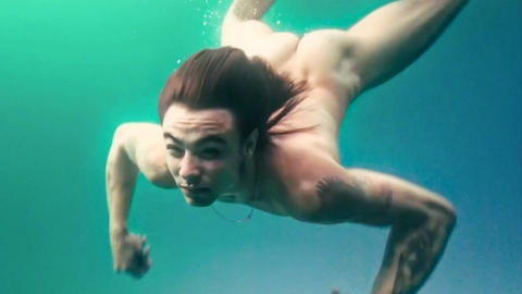 Mitch Martin Naked in Romería. Butt, Shirtless, long hair, nude. 200575