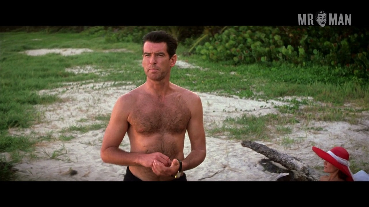 Hottest Pierce Brosnan Scene in The Thomas Crown Affair. Shirtless, butt, straight. 1316