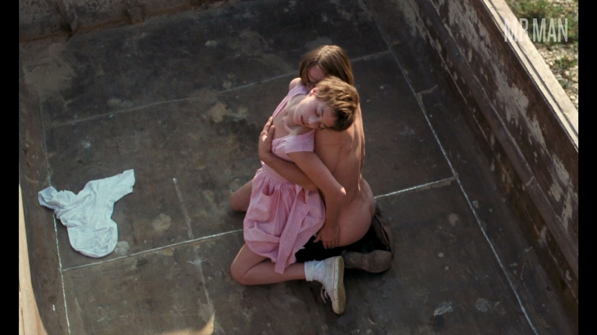 Joe Dallesandro Naked as Krassky. Butt, Straight, balls, penis. 46167