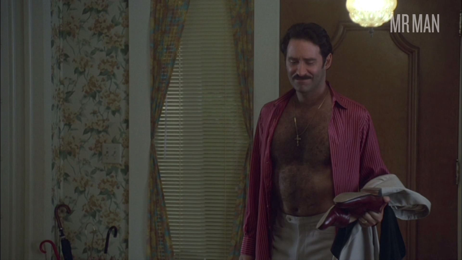 Sexiest Scenes of Joey Boca from I Love You to Death. Shirtless, bulge, butt. 54257