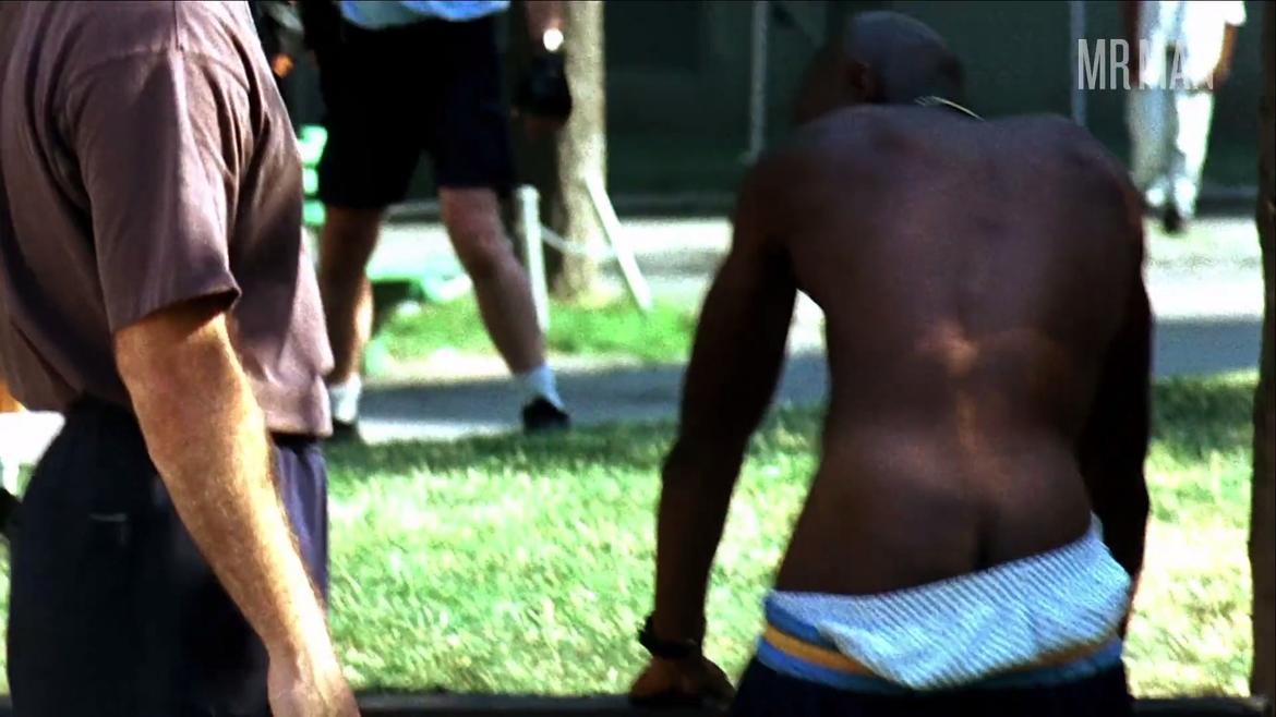 Mekhi Phifer Naked as Ronald 'Strike' Dunham. Butt, Underwear, shirtless. 35109