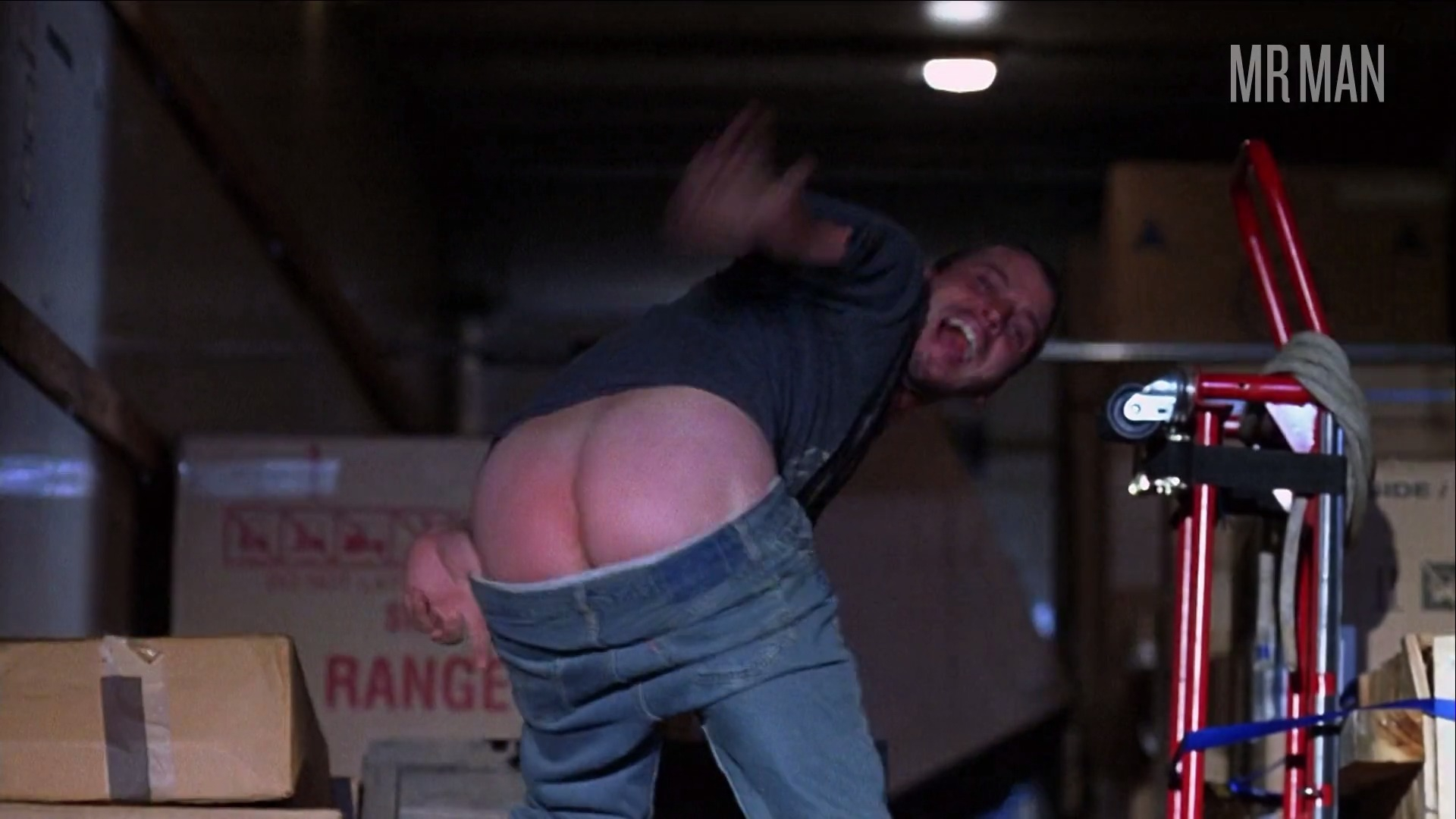 Skeet Ulrich Nude in Nobody's Baby. Butt, bulge, underwear. 49455