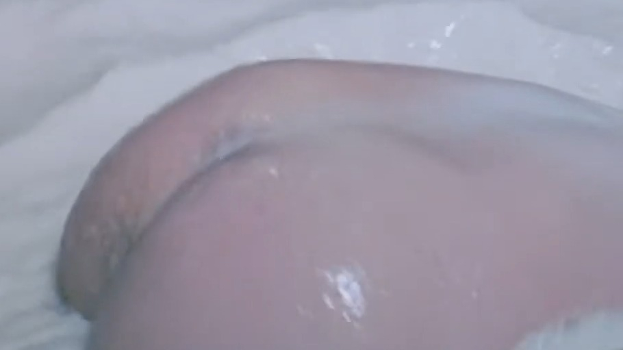 Karl Urban Naked as Rob. Butt, Shirtless, underwear. 83961