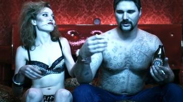 Eric Bana in Chopper (2000) Shirtless Straight Penis Prosthetic 78683