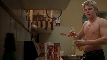 Sexiest David Paetkau Scene in Final Destination 2. Shirtless. 81727