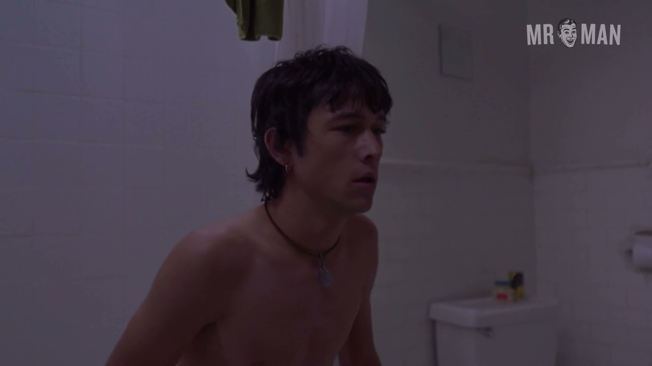 Joseph Gordon-Levitt Naked in Mysterious Skin. Butt, Gay, Sexy, Shirtless, balls, penis. 3013