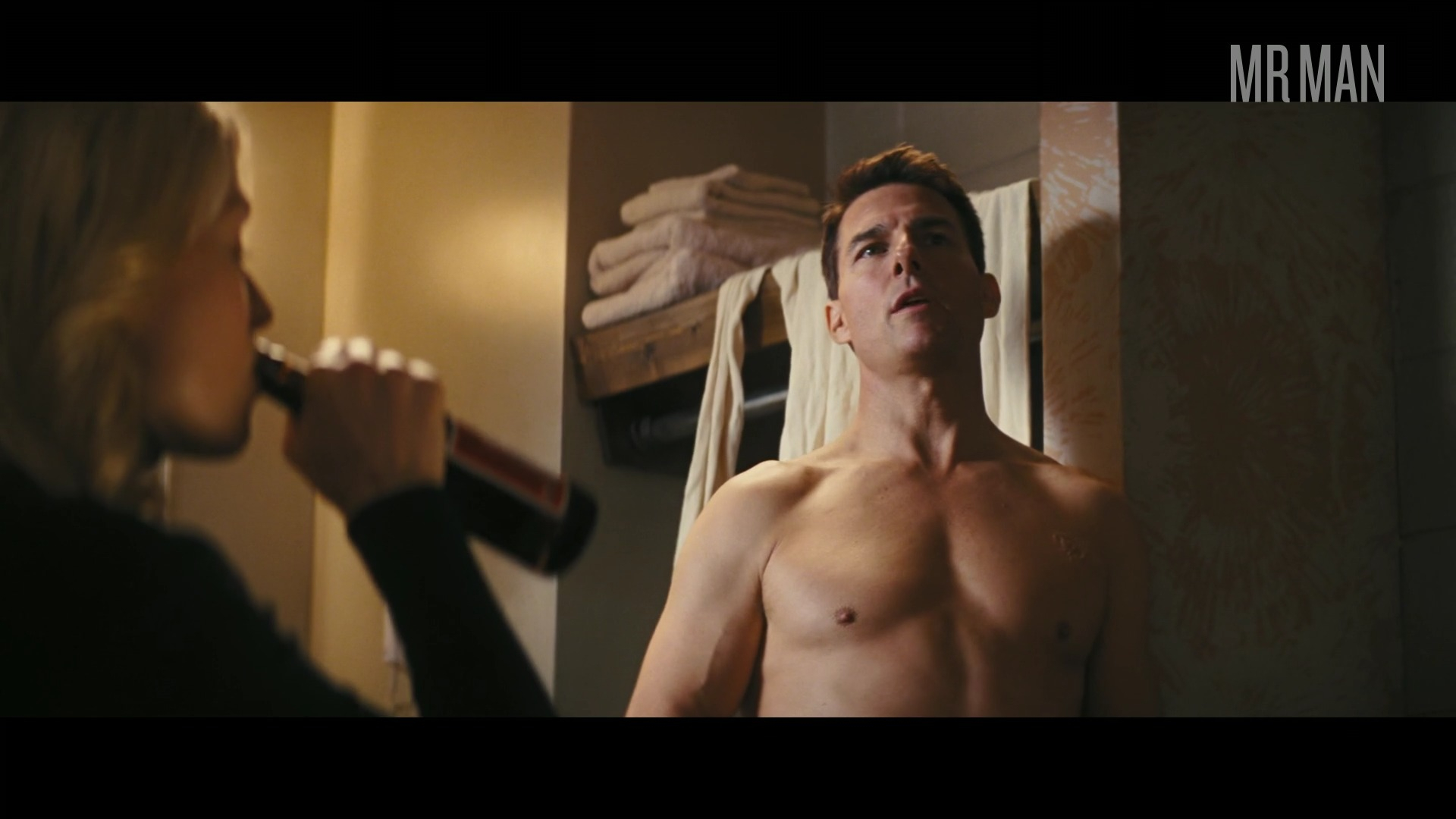 Hottest Tom Cruise Scene in Jack Reacher. Shirtless. 326
