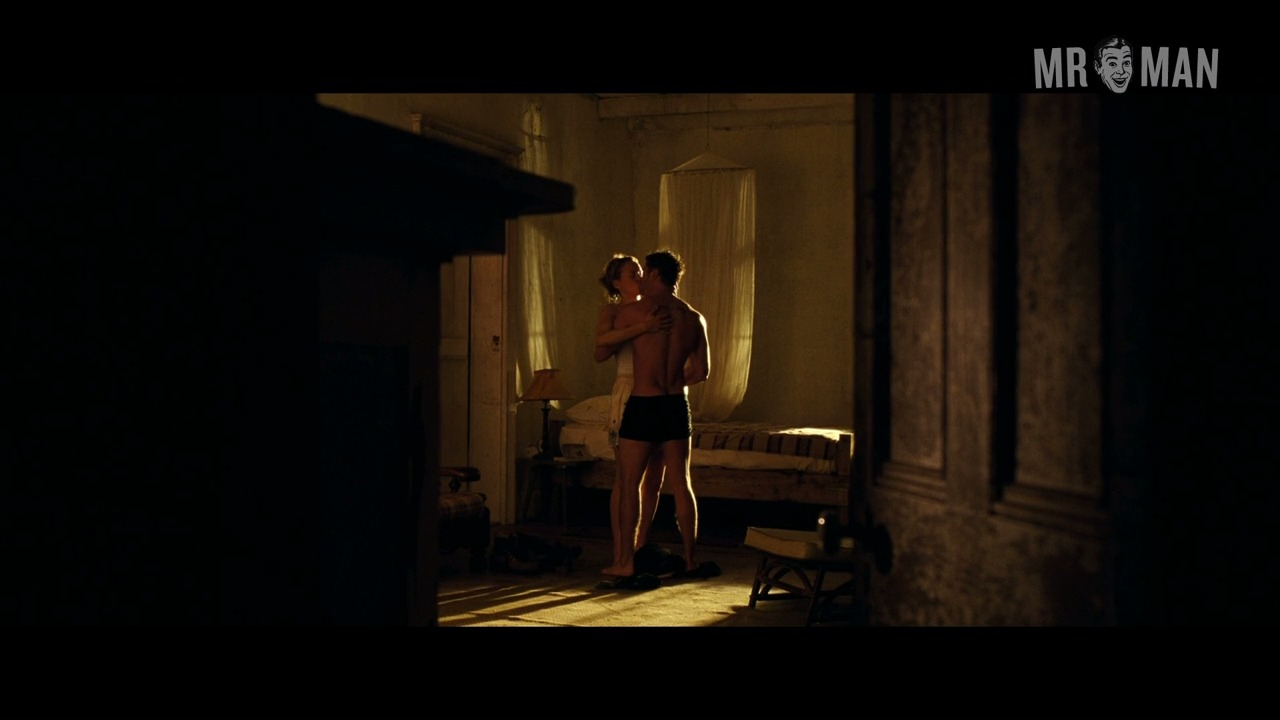 The Lucky One's Sexiest Scenes with Zac Efron. Sexy, Shirtless, Straight, butt, underwear. 2862