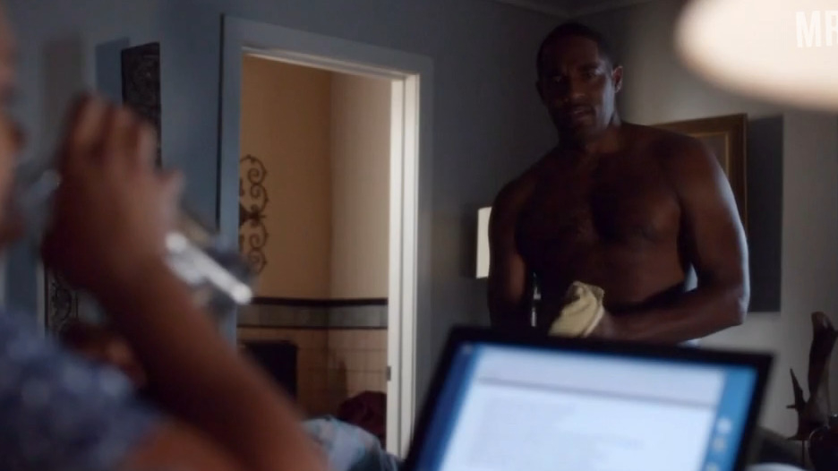 Hottest Jason George Scene in Grey's Anatomy. Sexy, Shirtless, Straight. 11372
