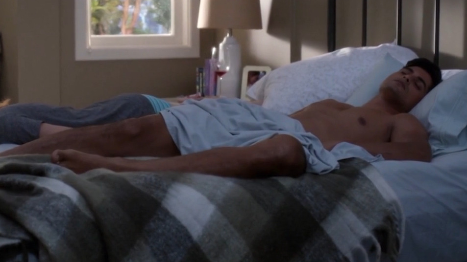 Hottest Dr. Vik Roy / Eshan Scenes. Shirtless. 23409