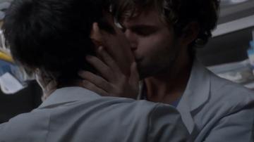 Hottest Jake Borelli Scene in Grey's Anatomy. Gay, Sexy, shirtless. 27704