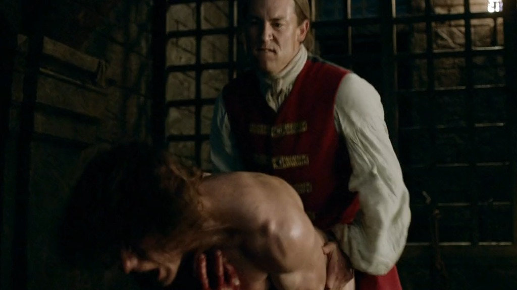 Sam Heughan Nude as Jamie Fraser. Gay, Butt, Shirtless, balls, penis. 9602