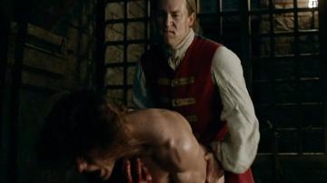 Sam Heughan Nude as Jamie Fraser. Gay, Butt, Shirtless, balls, penis. 9602