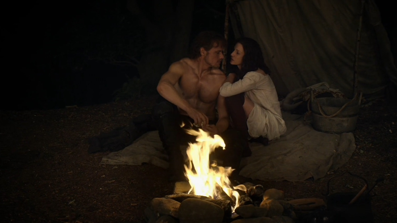 Hottest Sam Heughan Scene in Outlander. Sexy, Shirtless, Straight, butt, gay. 27080