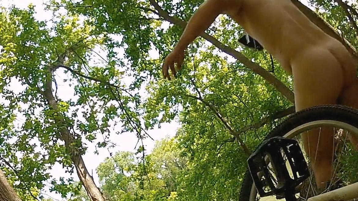 Chris Osborn Naked in Exists. Butt, Shirtless. 6955