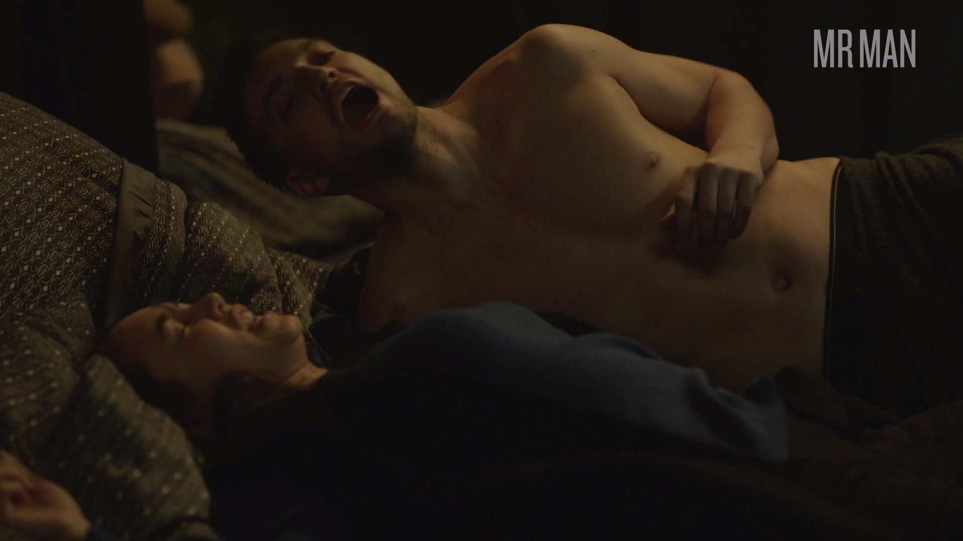 Sexiest Scenes of John Murphy from The 100. Shirtless, sexy, straight. 53111