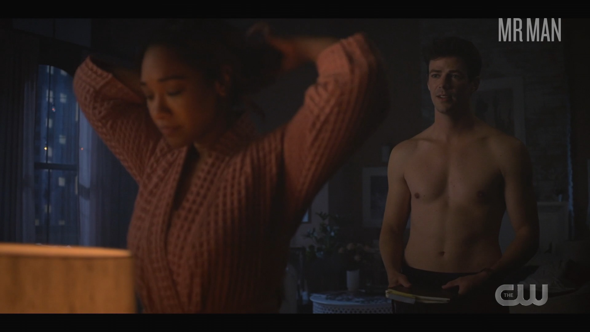 Hottest Grant Gustin Scene in The Flash. Sexy, Shirtless. 75032