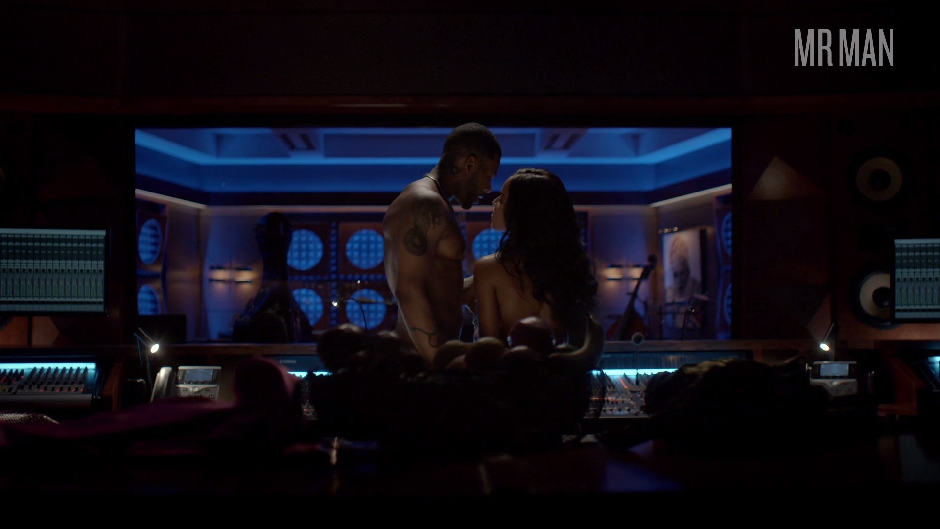 Hottest Devon Scenes. Sexy, Shirtless. 40245