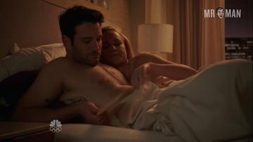 Colin Donnell in Chicago Med (2015-2022) Sexy Shirtless Sexy Shirtless 13105