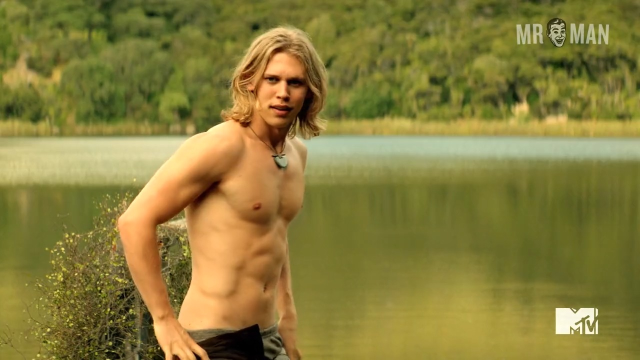 Sexiest Wil Ohmsford Scenes. Sexy, Shirtless, Underwear, straight. 12370