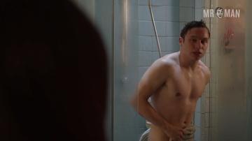 Finn Cole in Animal Kingdom (2016-2022) Shirtless Bathing Suit Bulge 20402