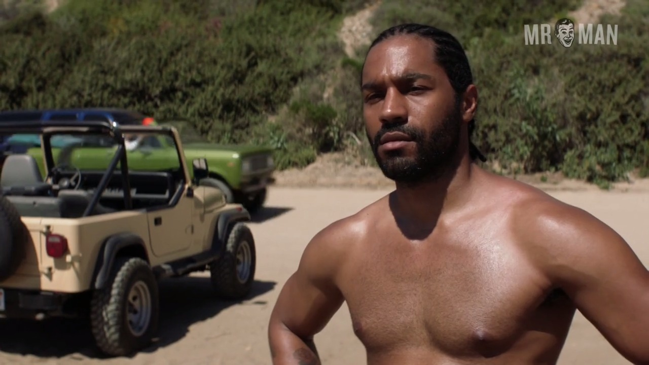 Sexiest Scenes of Linc from Animal Kingdom. Shirtless, butt, gay. 25109