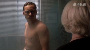 Finn Cole in Animal Kingdom (2016-2022) Shirtless Bathing Suit Bulge 25743